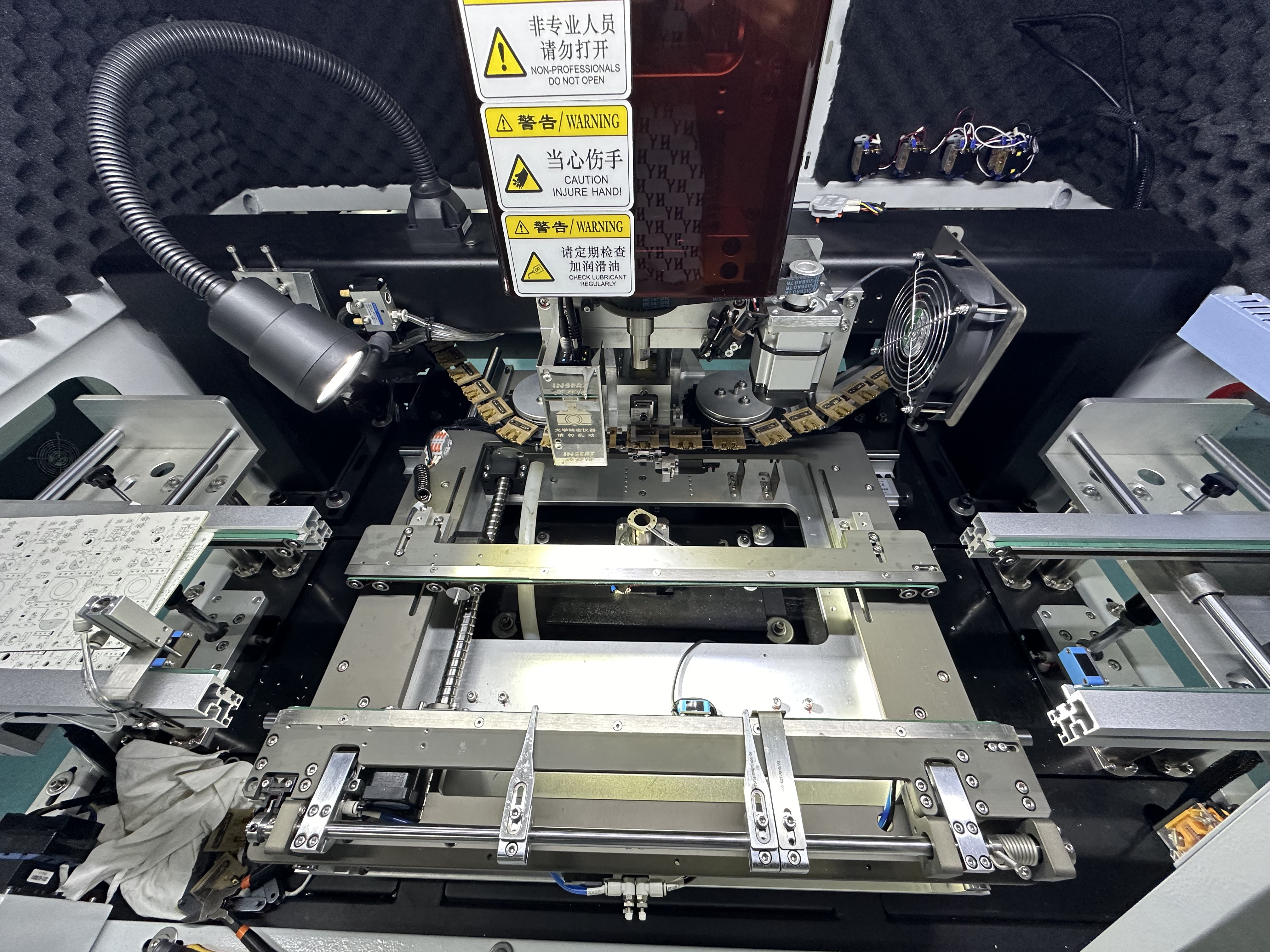 S3000 radial insertion machine front insertion station